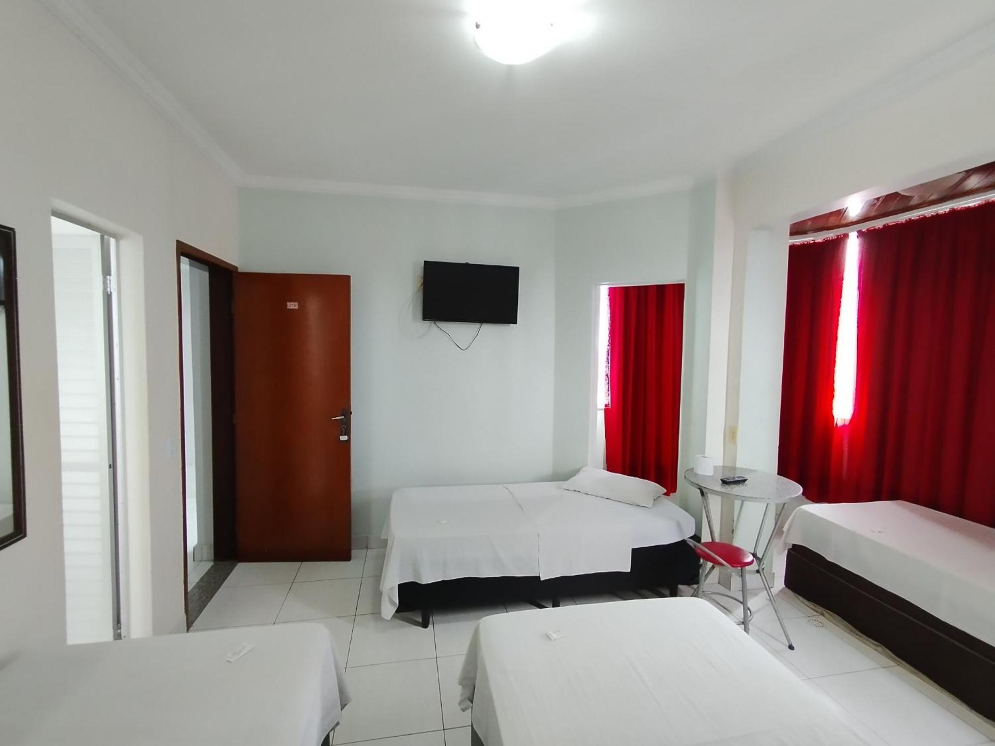 Hotel Oliveira Goiania Exterior photo